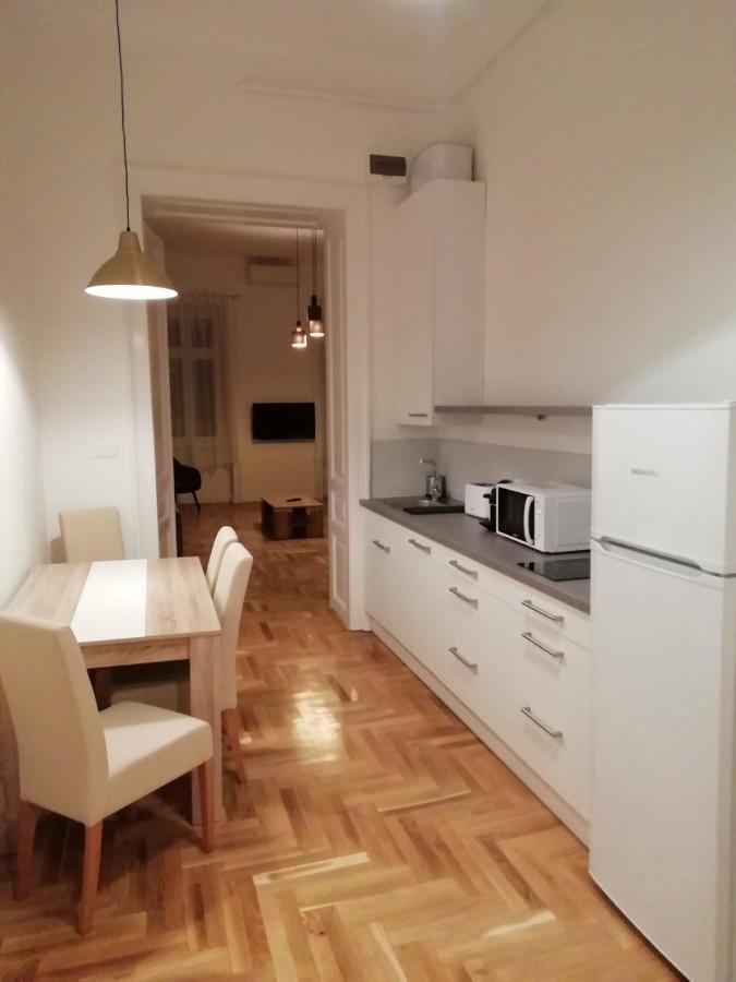 Apartament Luxury New Cozy Flat At Dob Street Nearby Gozsdu Court Budapeszt Zewnętrze zdjęcie