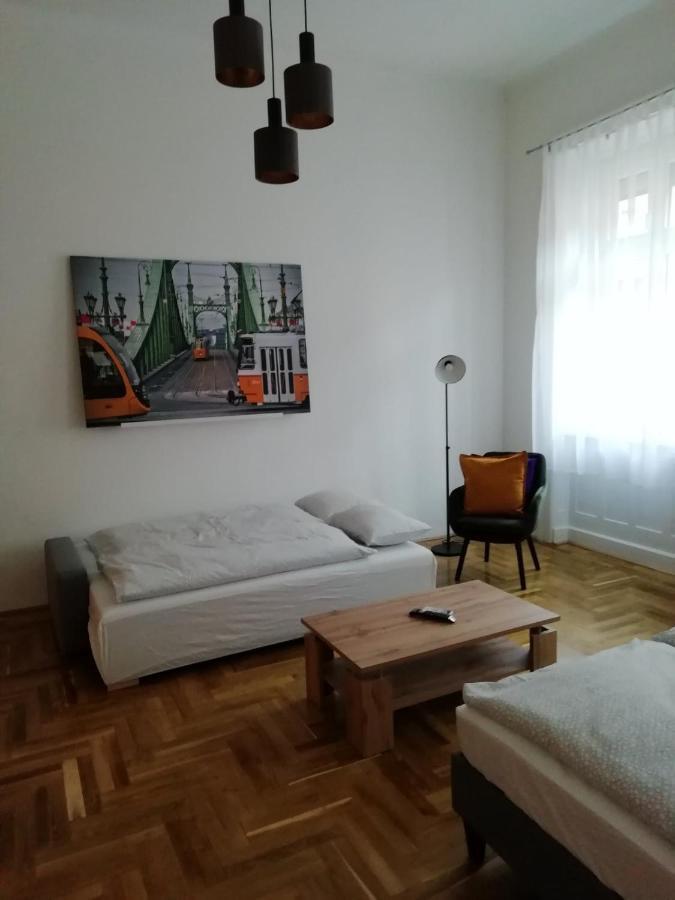 Apartament Luxury New Cozy Flat At Dob Street Nearby Gozsdu Court Budapeszt Zewnętrze zdjęcie